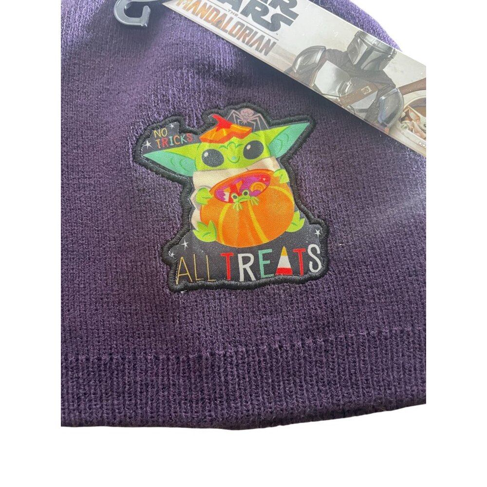 Star Wars Grogu Baby Yoda Knit Beanie NWT Purple Mandalorian All Treats Hat S/M - Picture 2 of 5